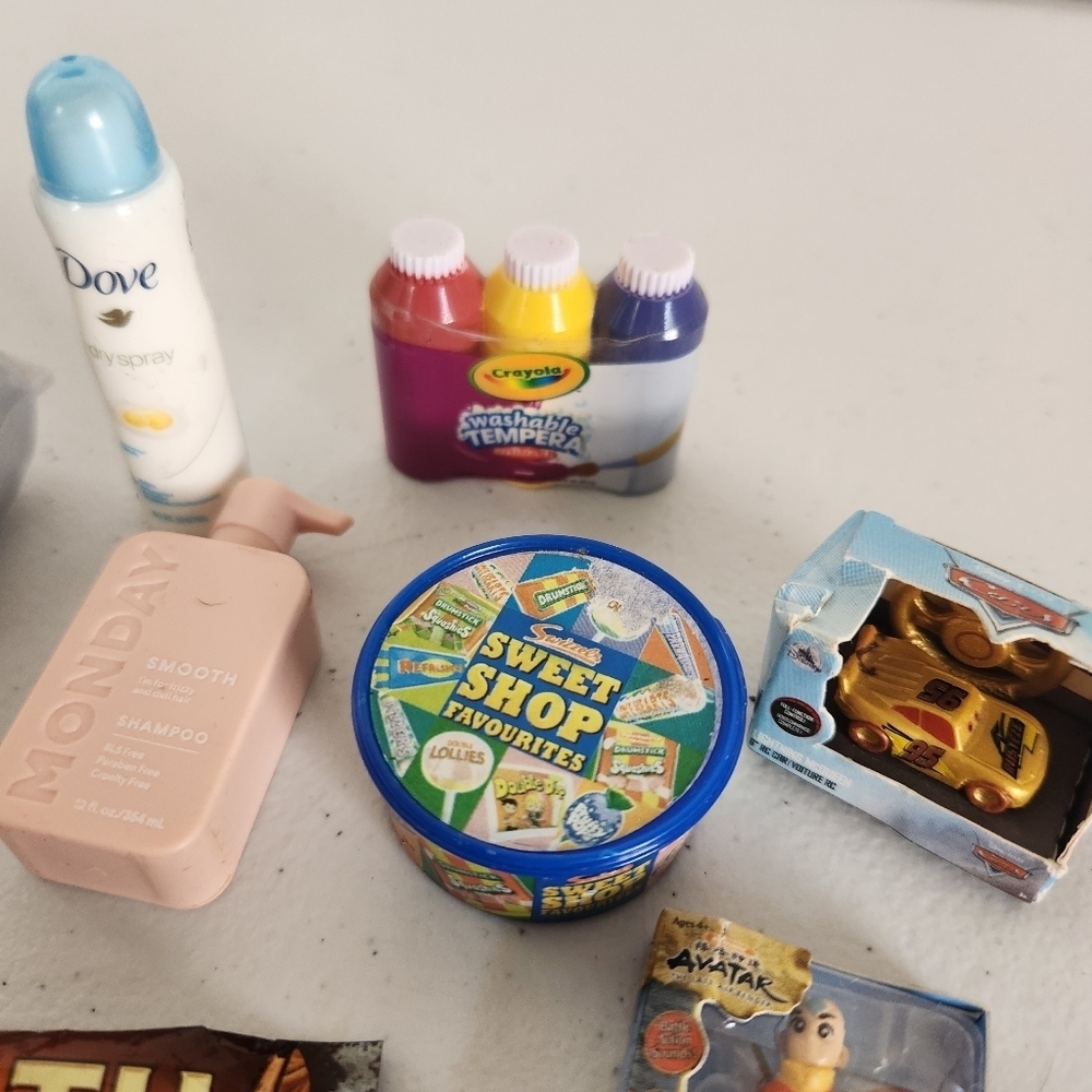 Zuru Mini Brands Lot Candy Avatar Lightning McQueen Disney Dove Reese's Crayola - Picture 5 of 7